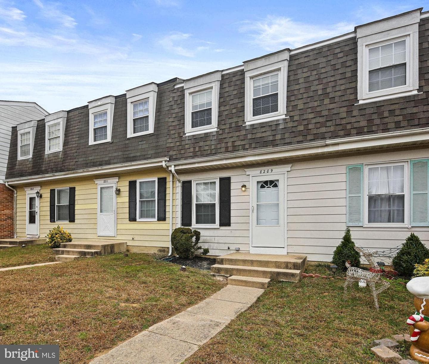8209 Stewarton Court photo 2