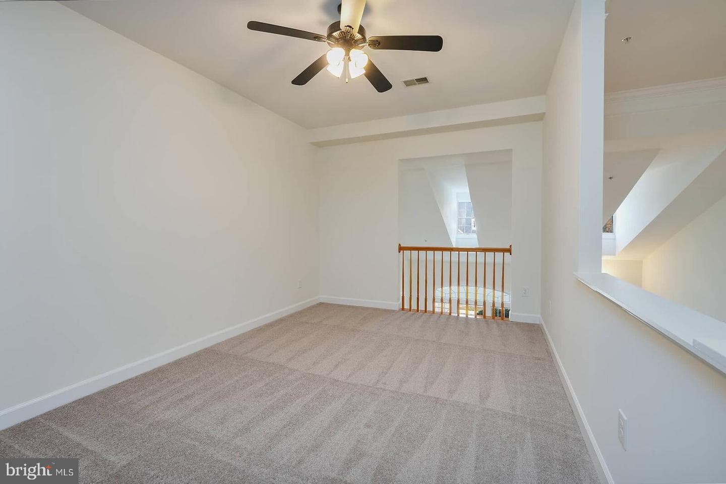 355 Southport Drive photo 31