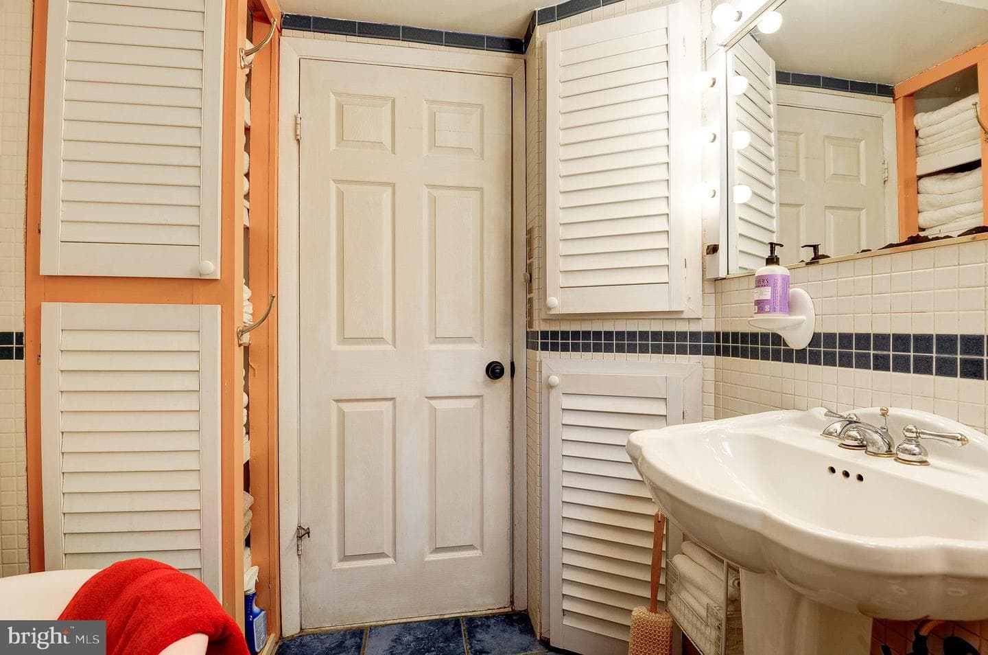 200 Chesapeake Avenue photo 25
