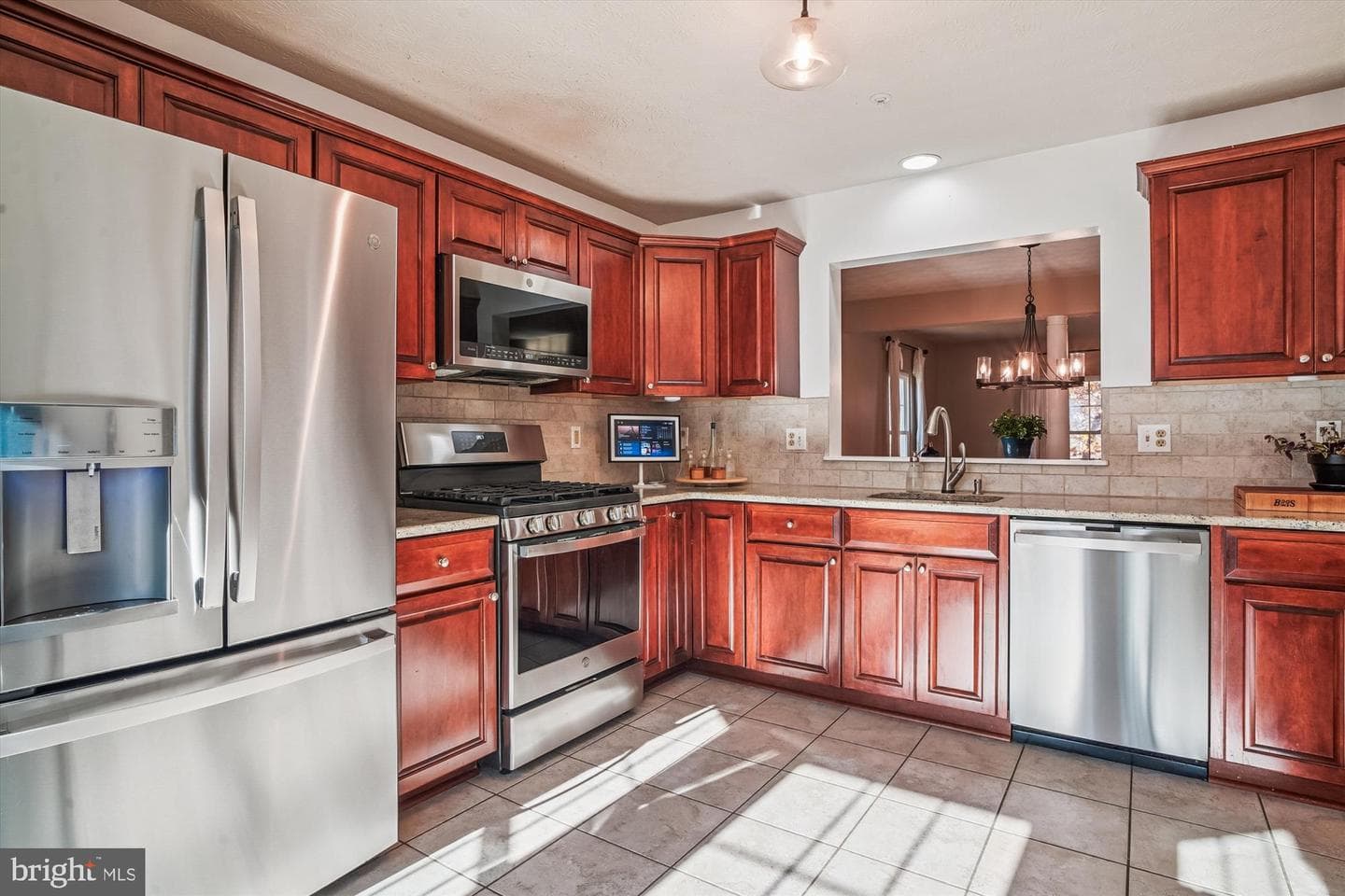 2542 Windy Oak Court photo 3