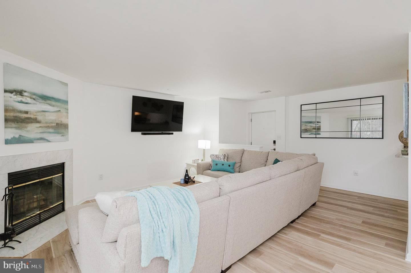 208 Spring Maiden Court #203 photo 11