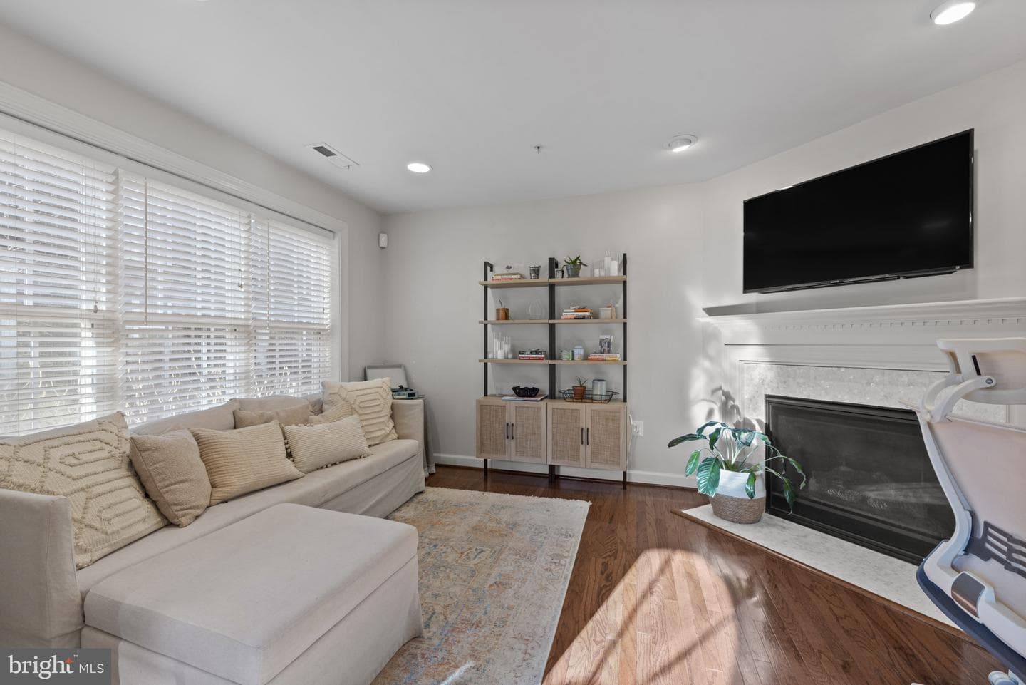 328 Bulwark Alley photo 10