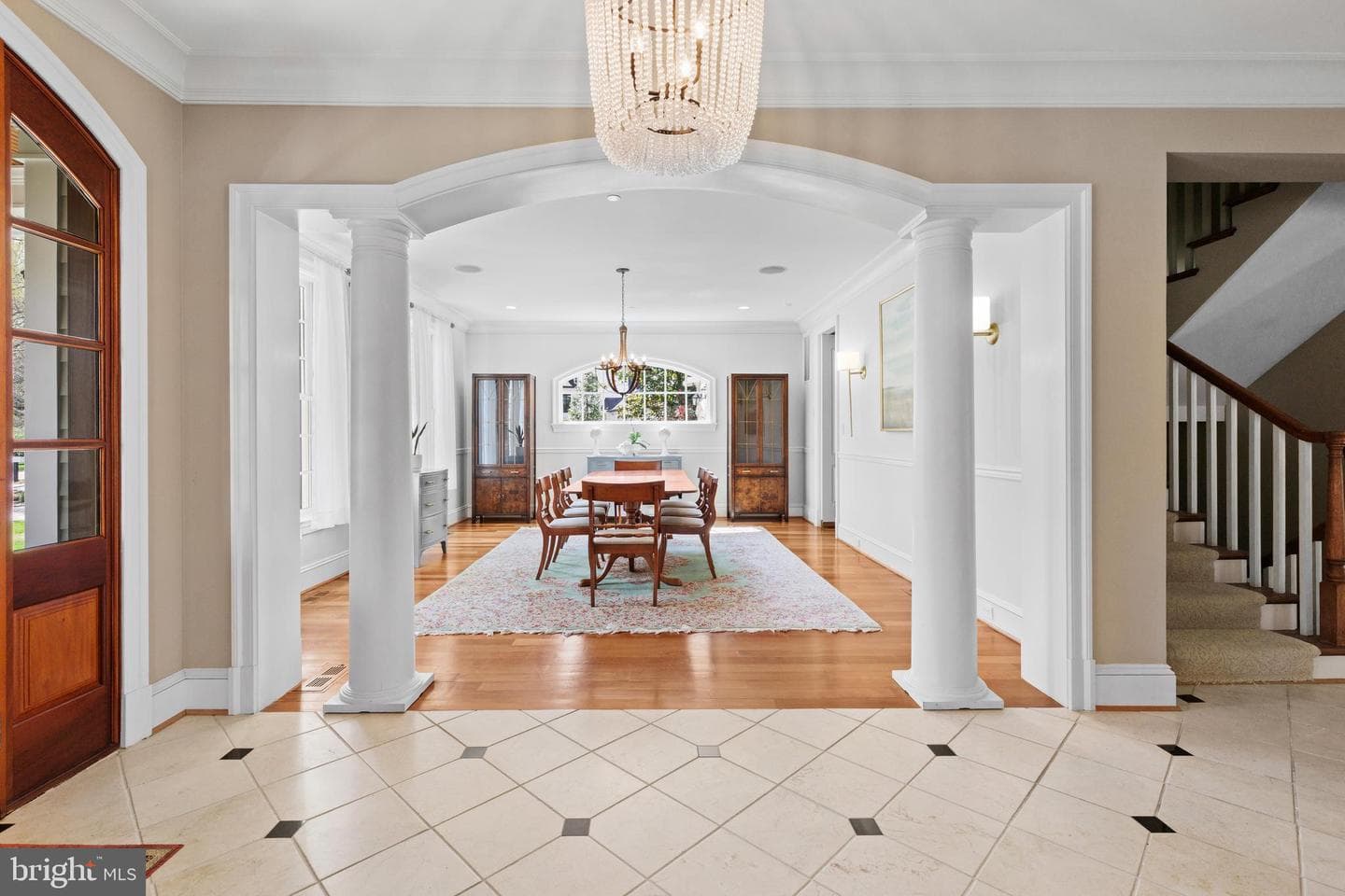 219 Wardour Drive photo 8
