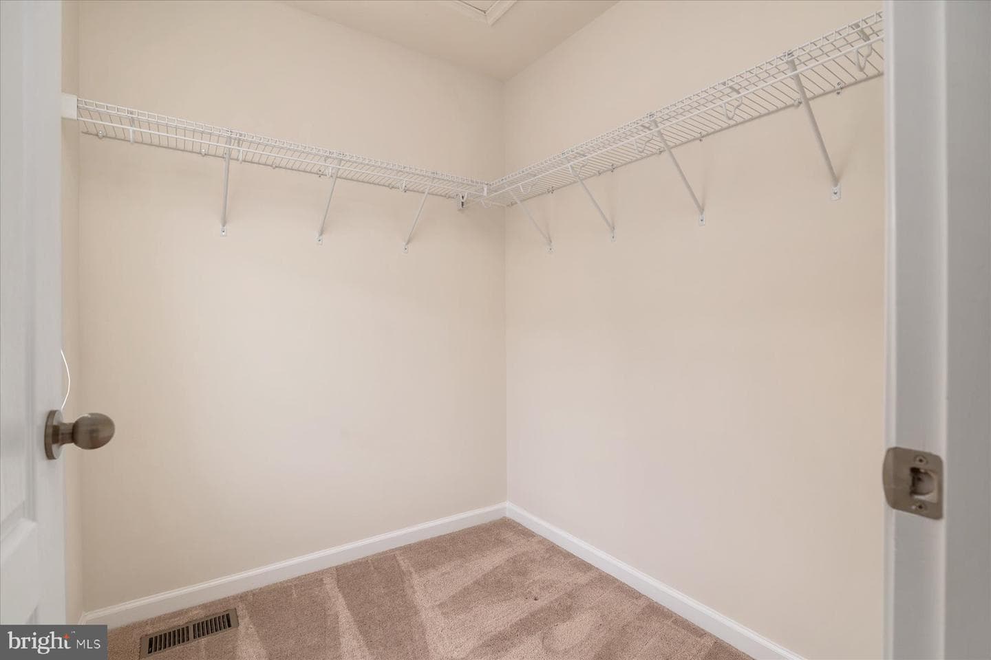 7538 Ivybrook Lane photo 30