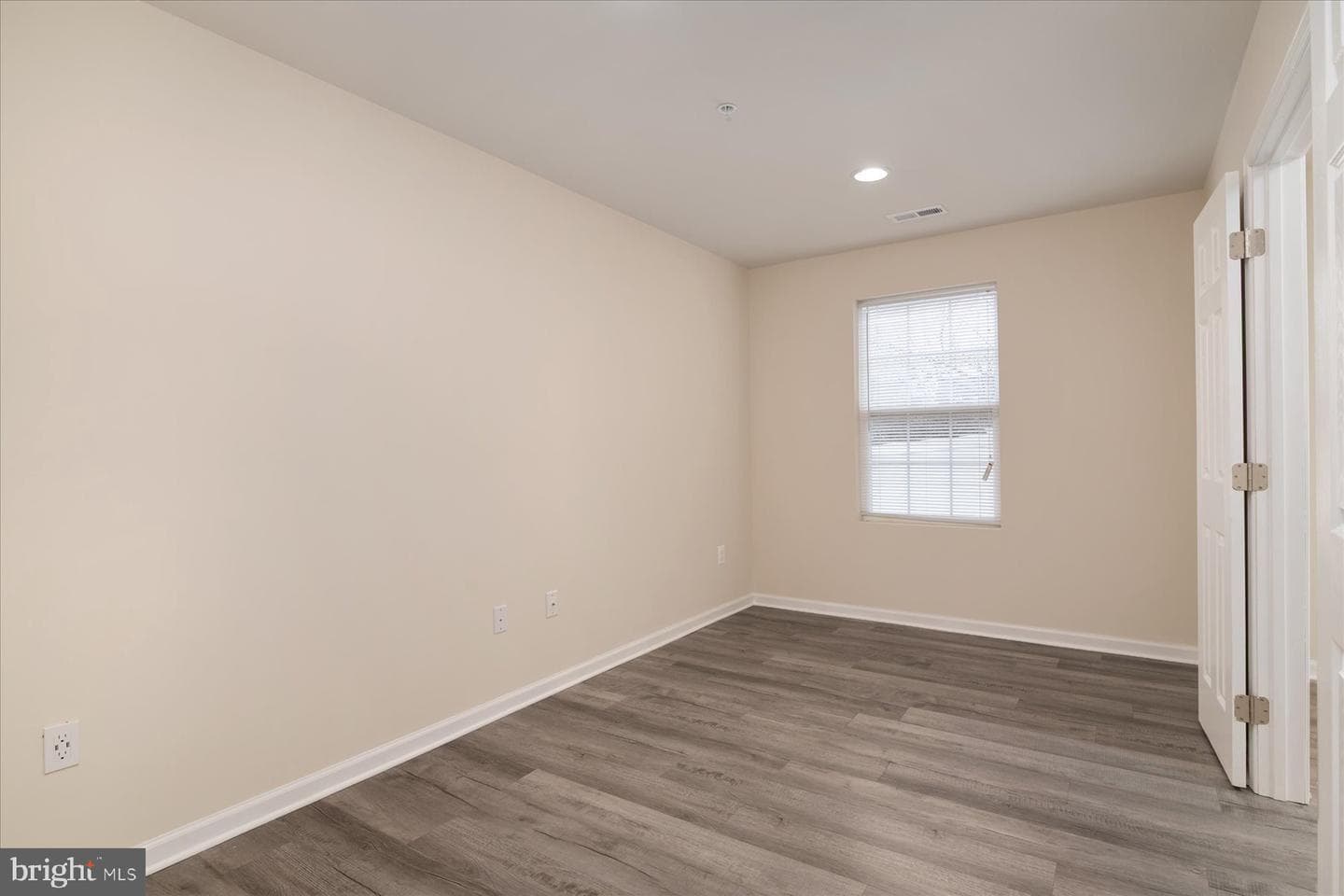 7538 Ivybrook Lane photo 6