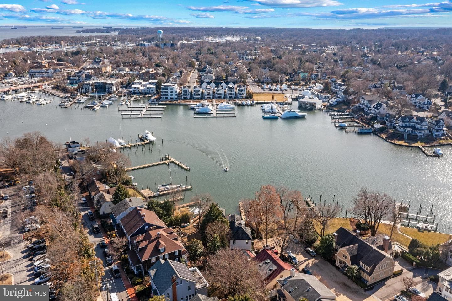 1 Shipwright Harbor photo 34