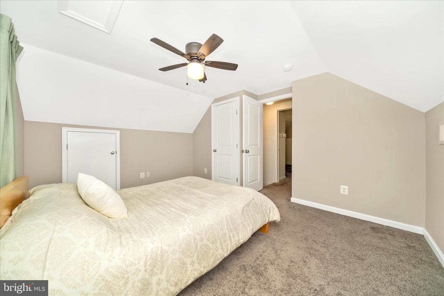 817 Barrett Avenue photo 34