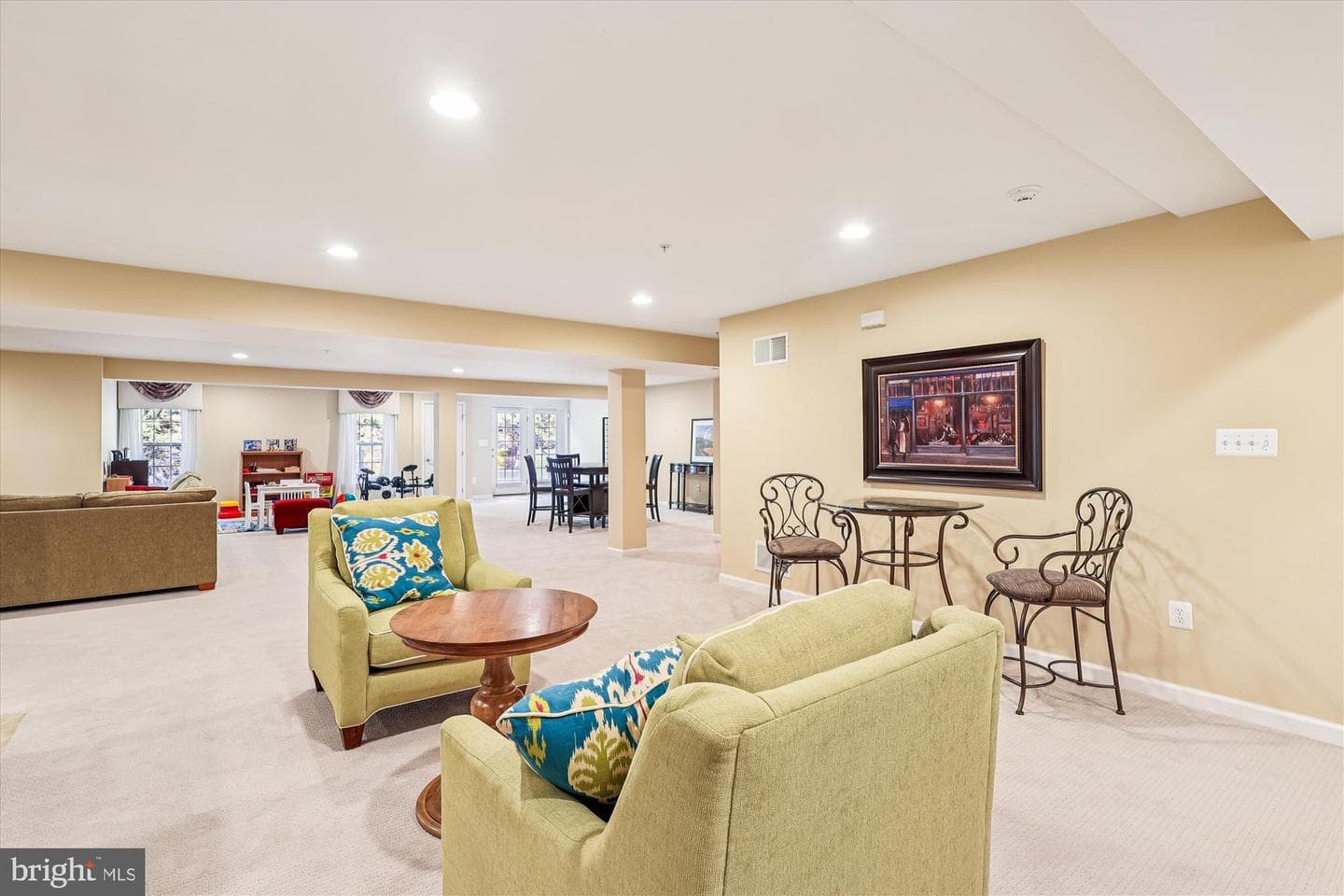411 Helmsman Way photo 32