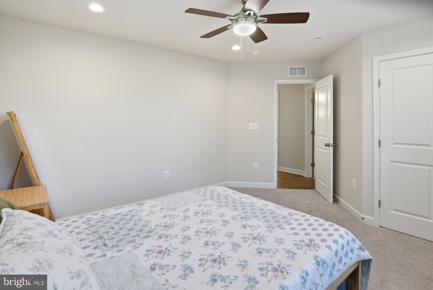 504 Cleveland Road photo 35