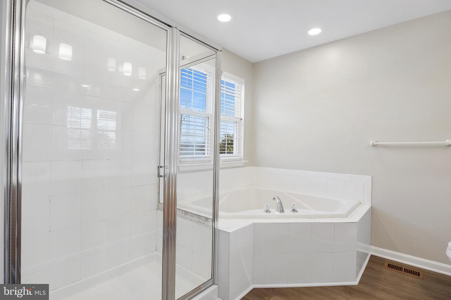 5723 Franklin Street photo 24