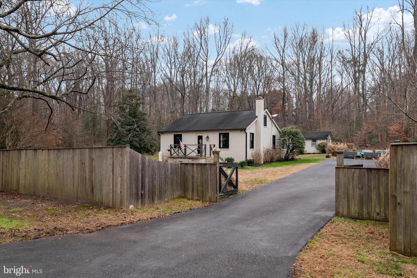 667 Old Herald Harbor Road photo 5