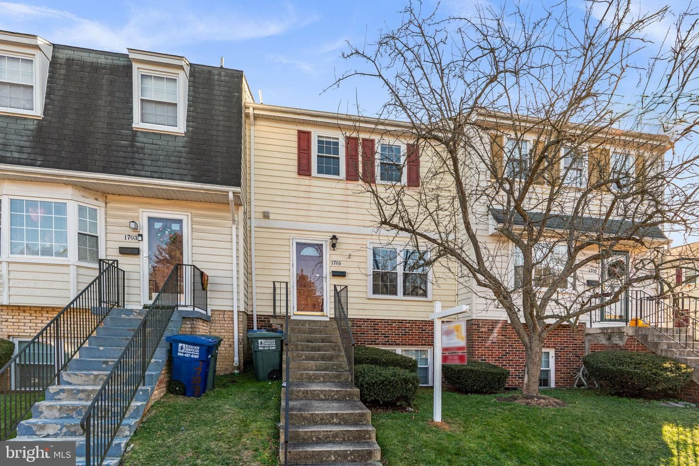 1705 Hart Court photo 2