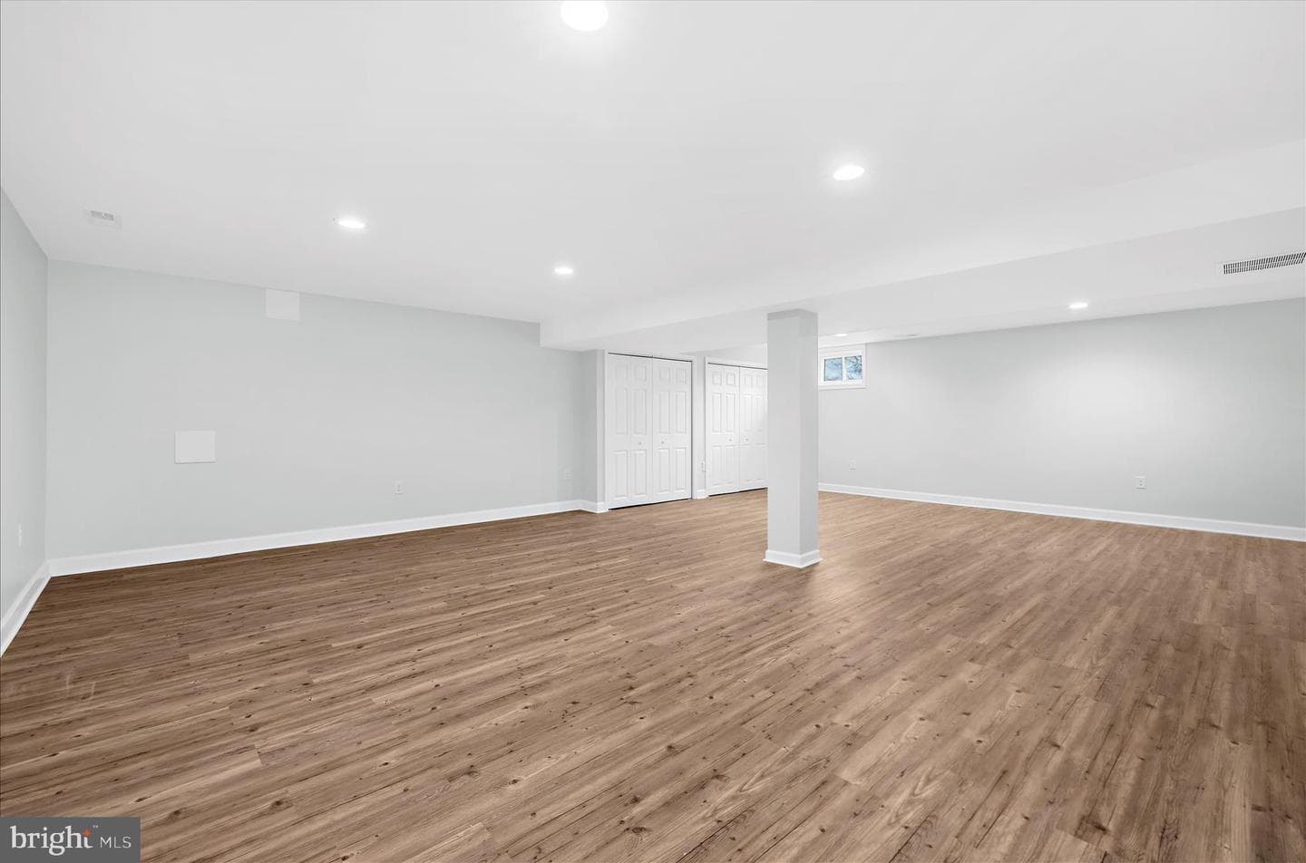 905 220th Street photo 25
