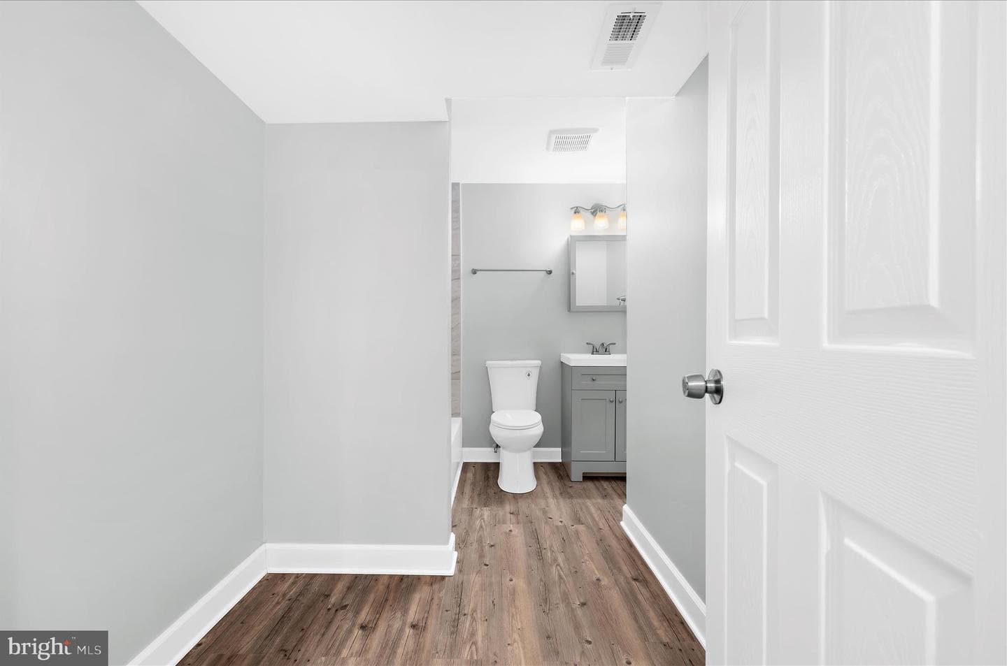 905 220th Street photo 27