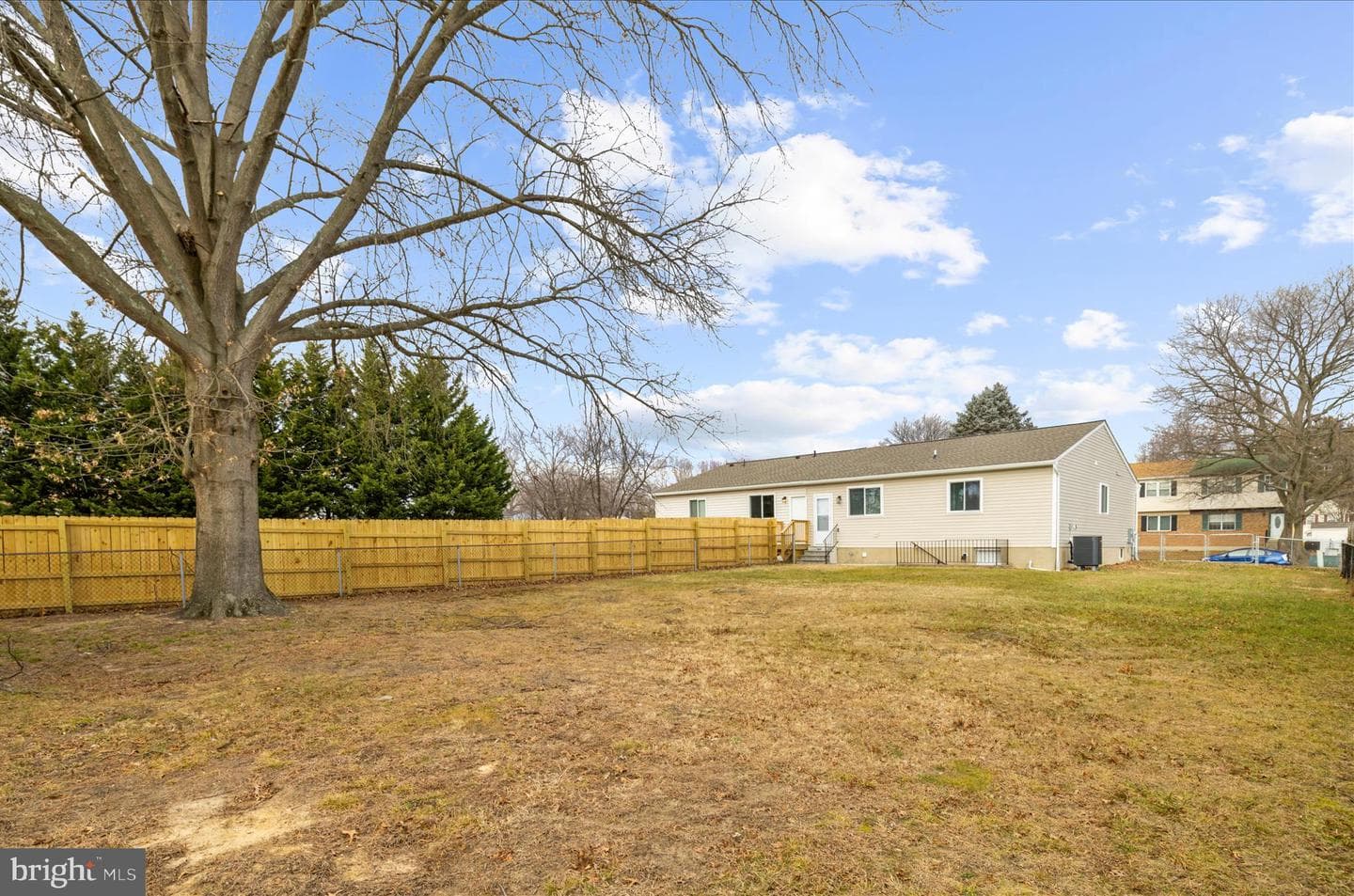 905 220th Street photo 37