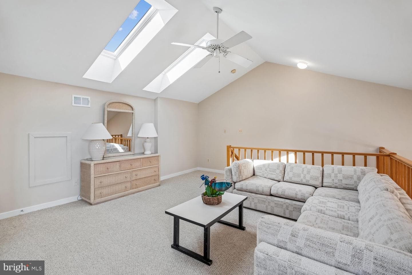 2018 Quay Village Court #201 photo 35