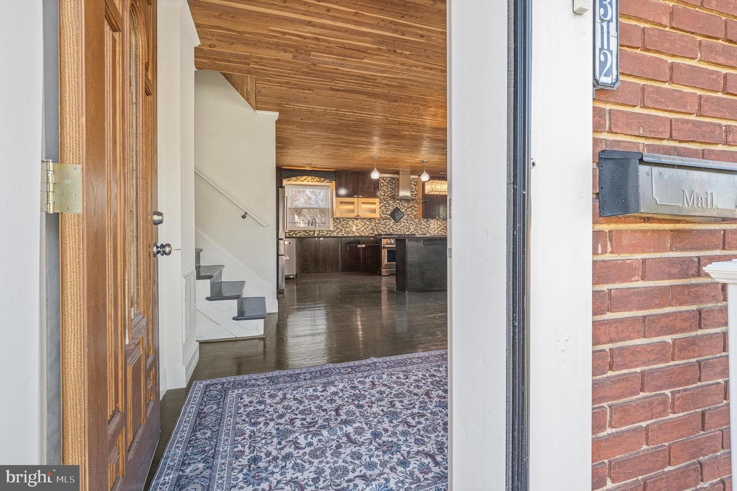 312 Hammonds Ferry photo 10