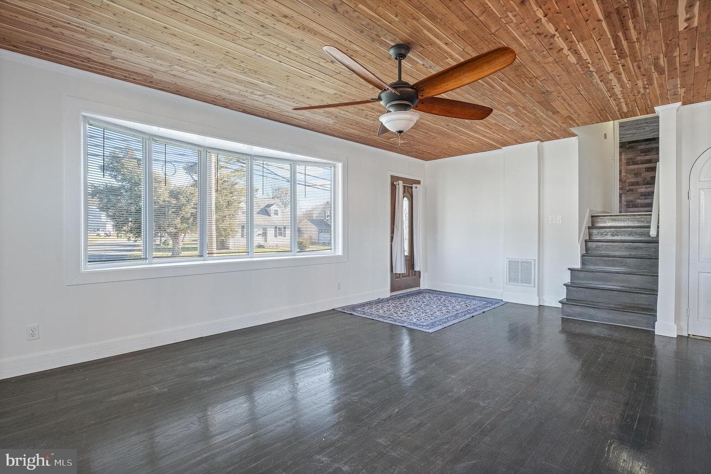 312 Hammonds Ferry photo 12