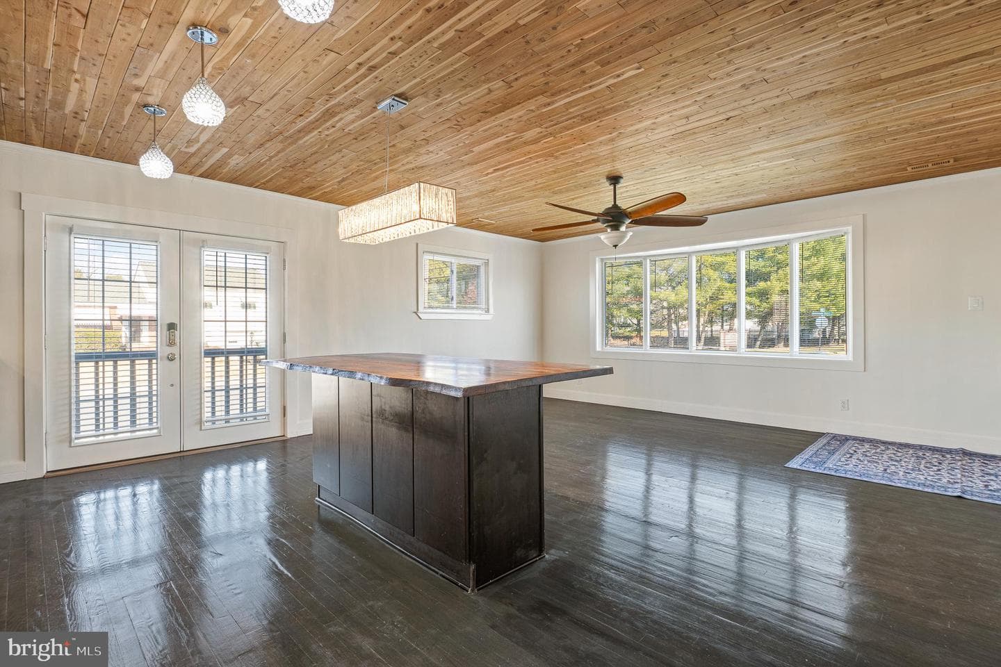 312 Hammonds Ferry photo 15
