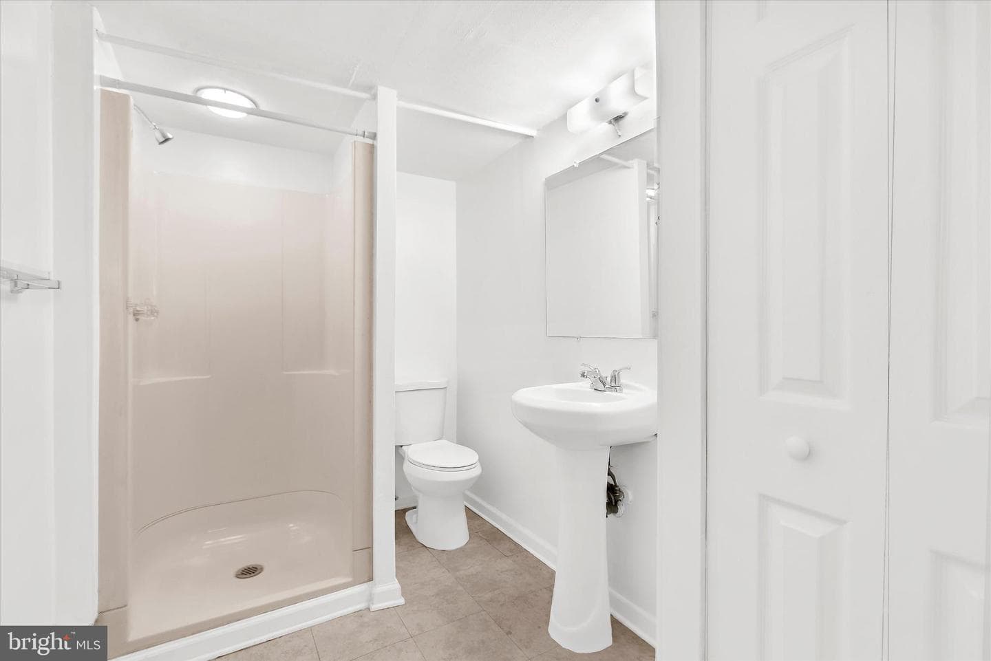 8421 Spring Road photo 25