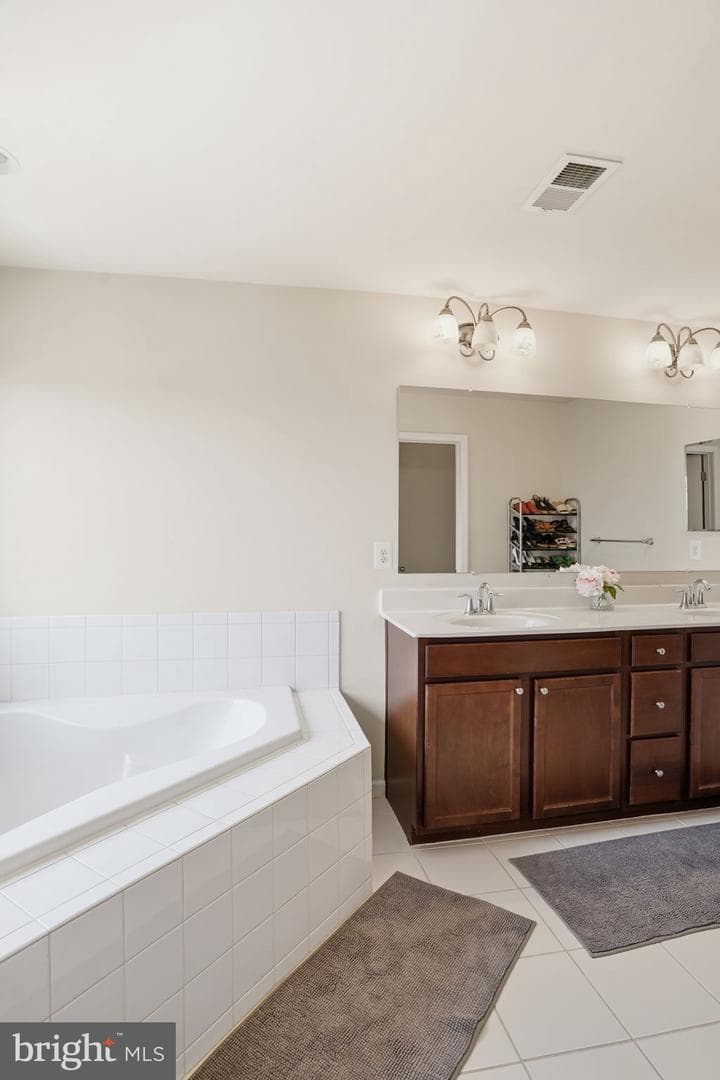 8628 Red Rock Lane photo 28