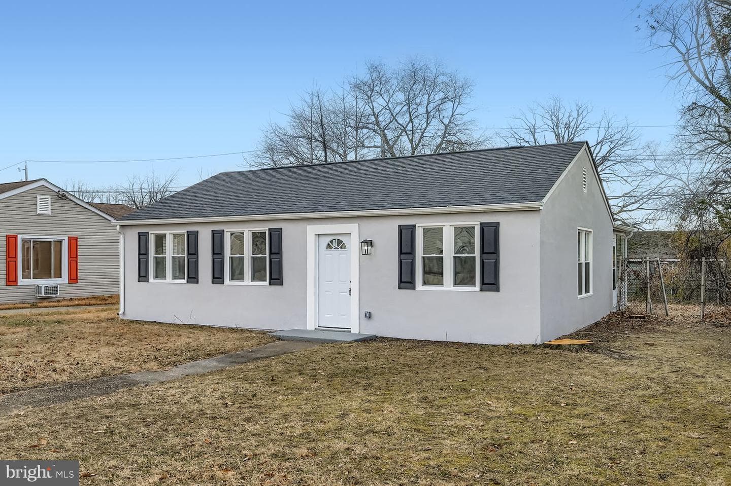 705 Cotter Road photo 3