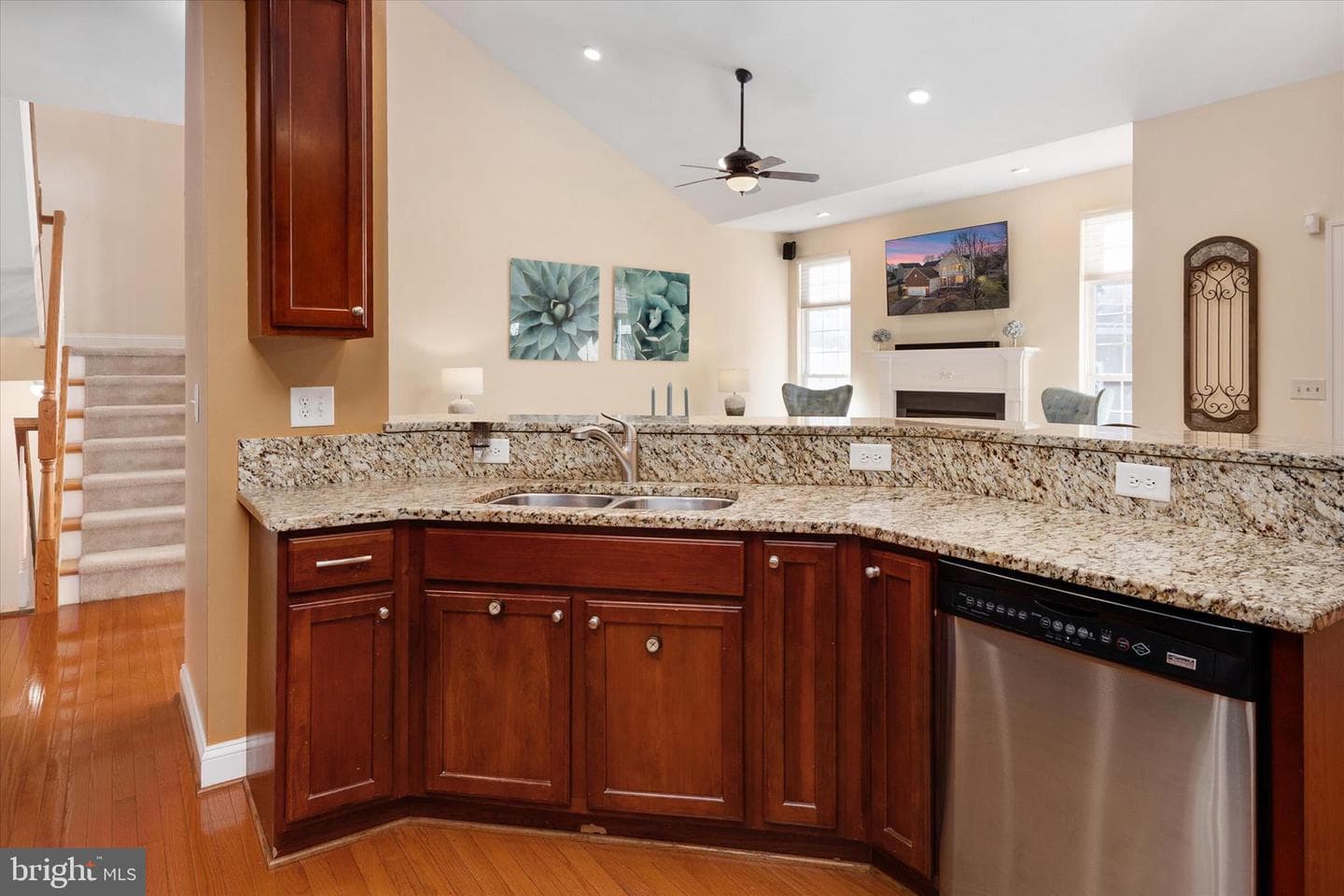 707 Lynngate Road #12 photo 25