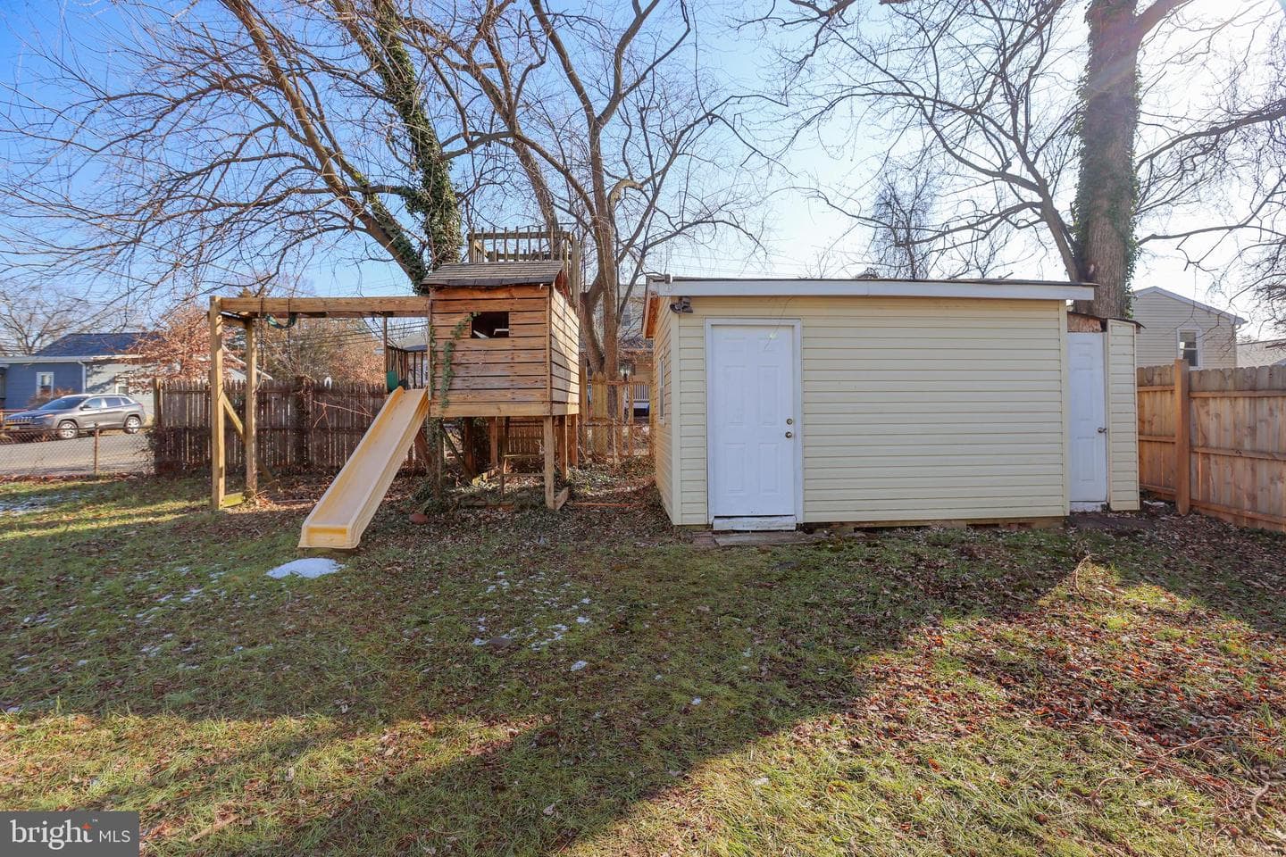 30 Queen Anne Road photo 44