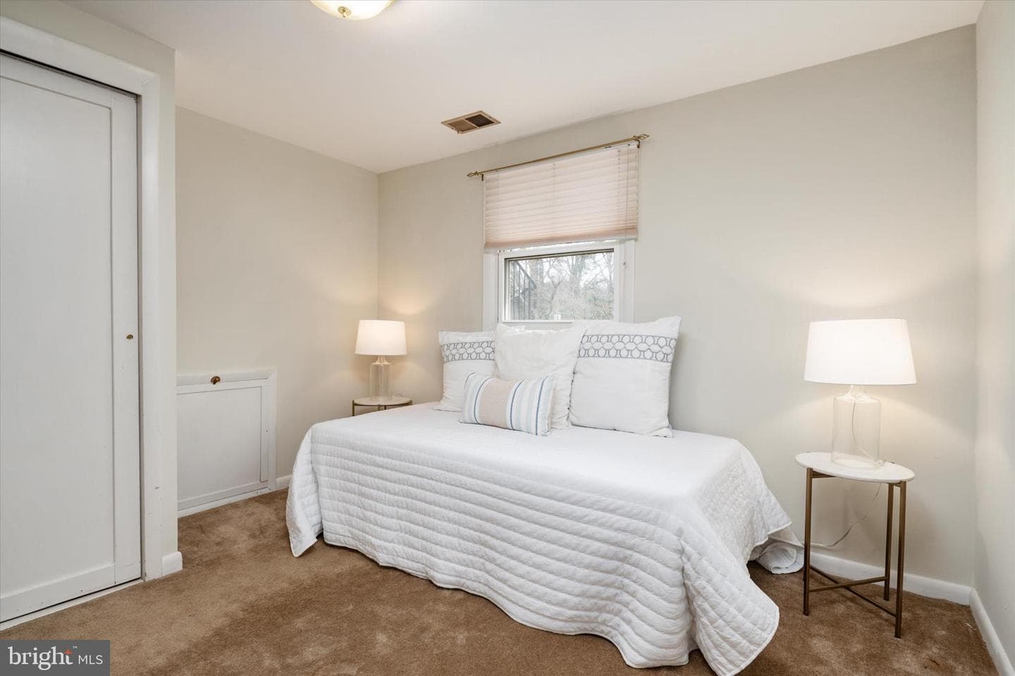 406 Harbor Drive photo 34