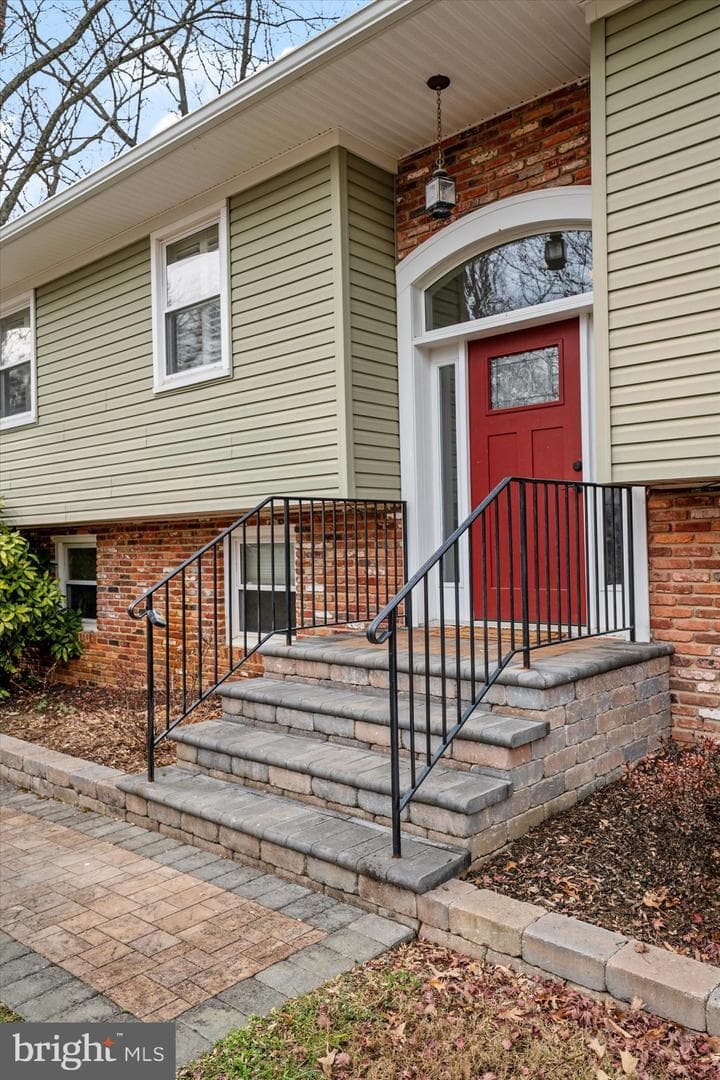 406 Harbor Drive photo 5