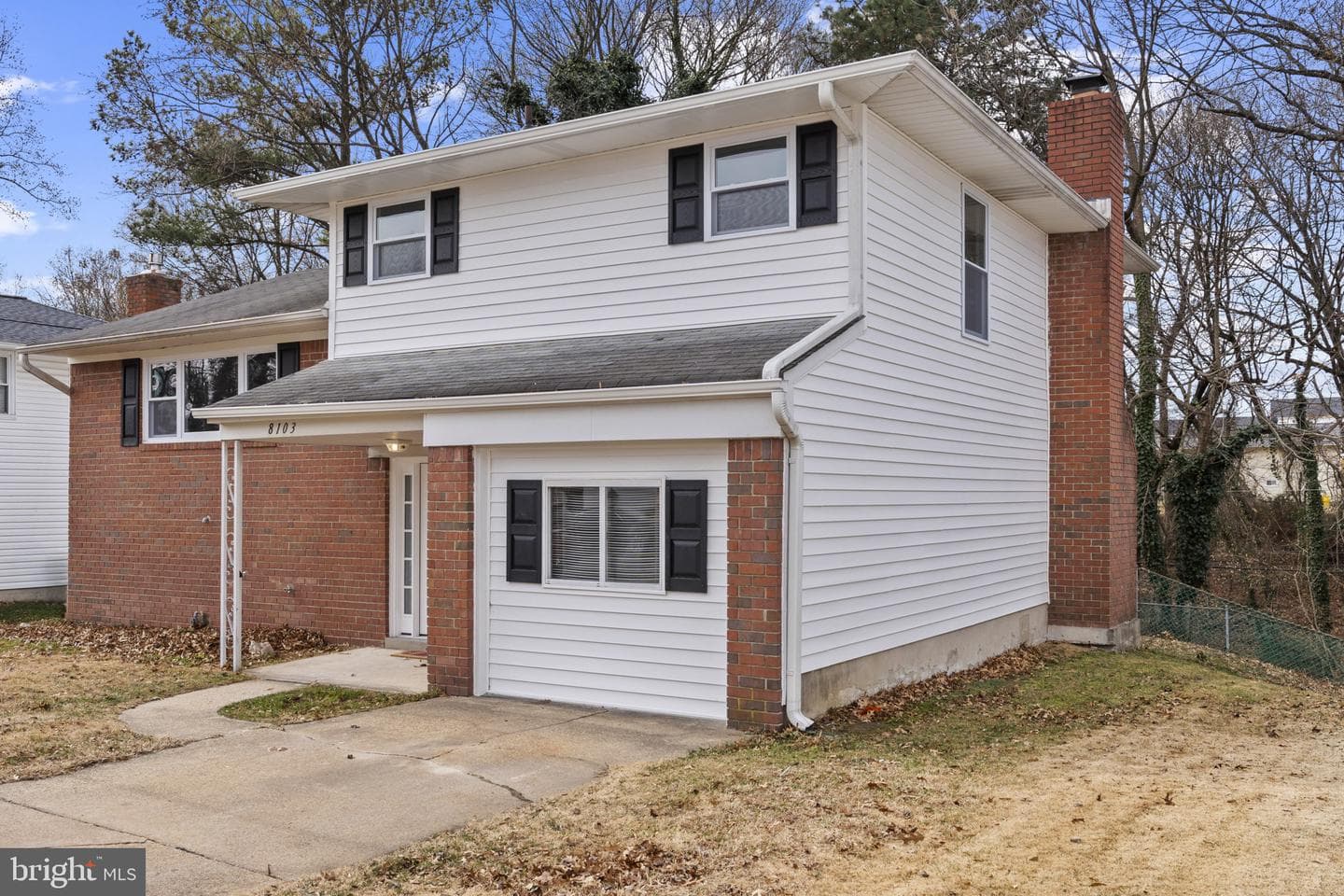 8103 Phirne Road E photo 3