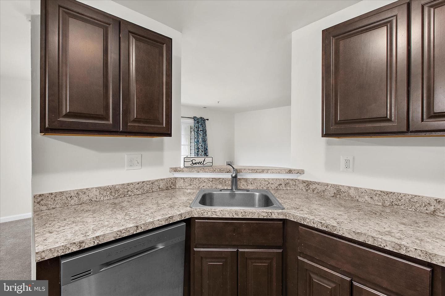 310 Blue Water Court #101 photo 16