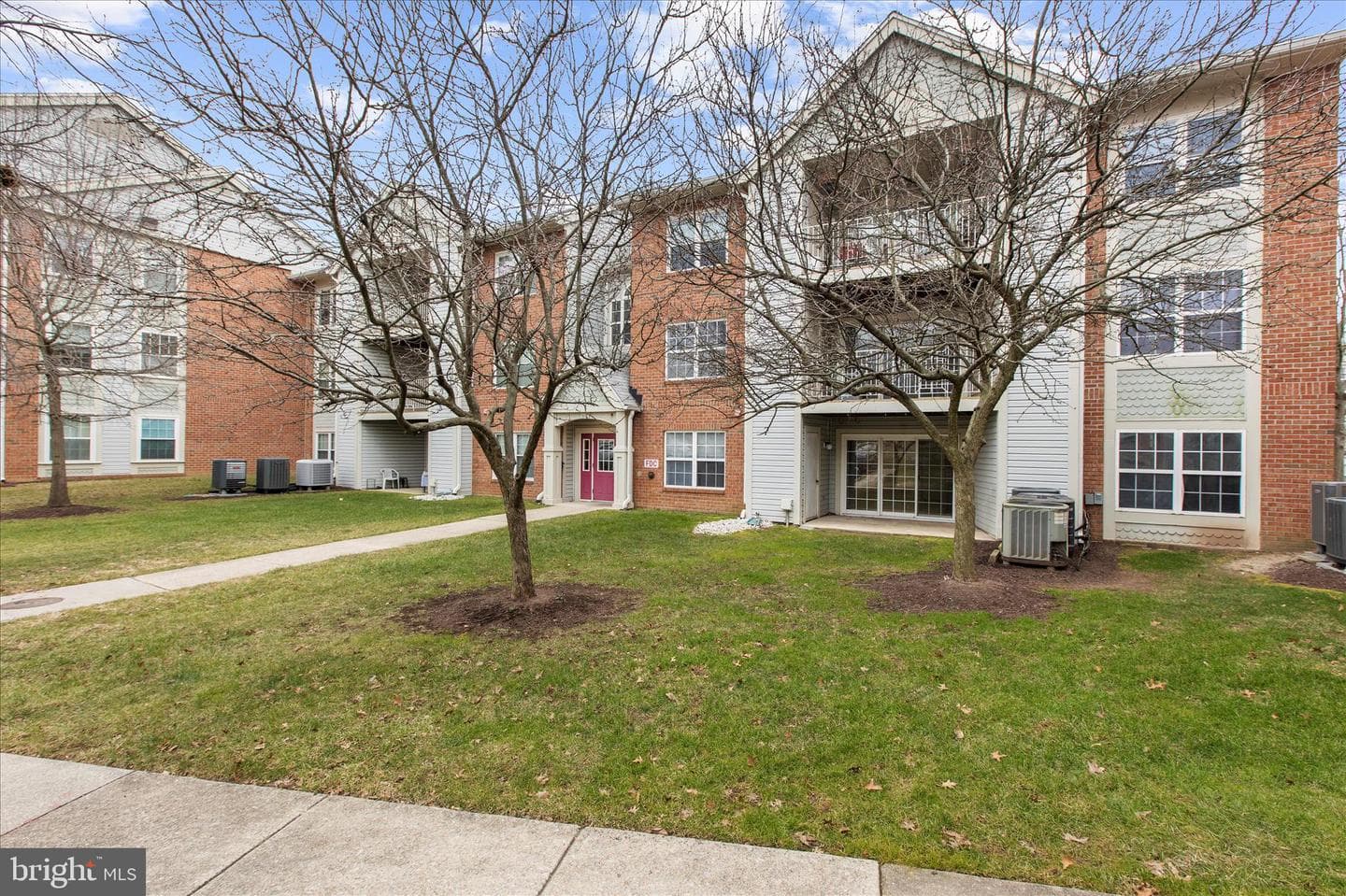 310 Blue Water Court #101 photo 34