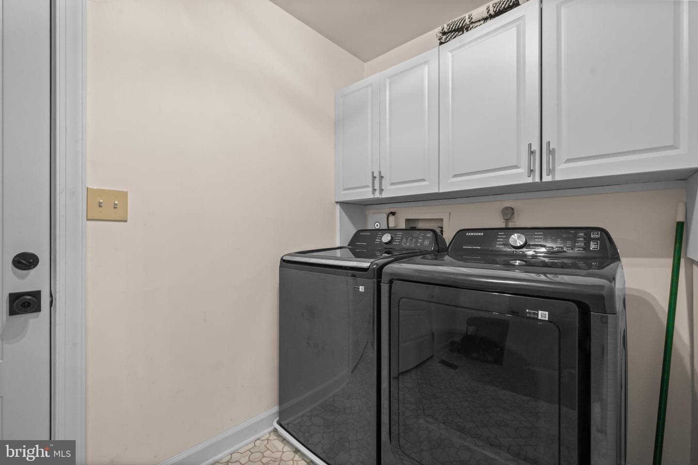 2023 Huntcliff Drive photo 42