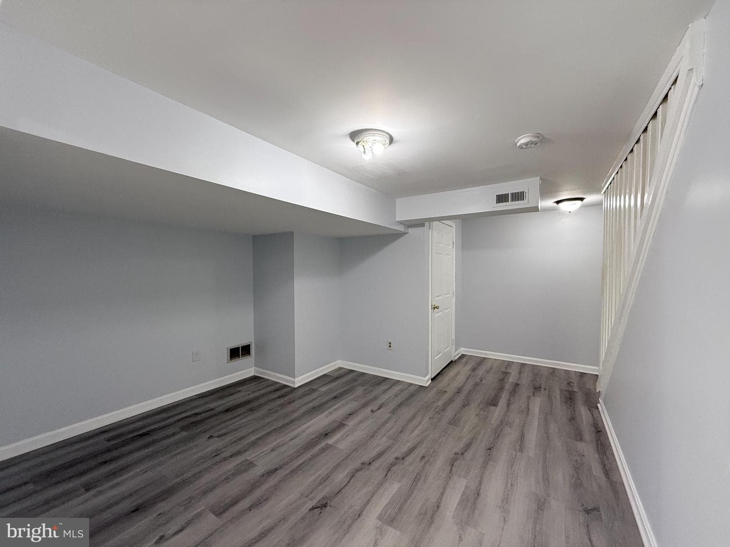 1847 Blue Jay Court photo 11