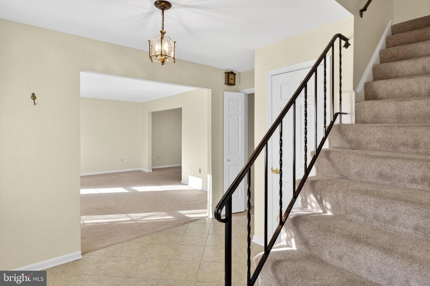 1805 Roxboro Place photo 7