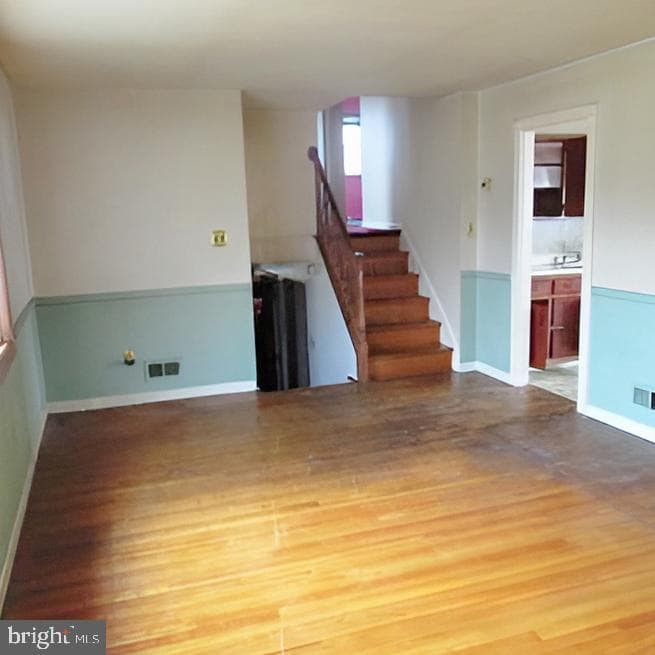 718 Mayo Road photo 10