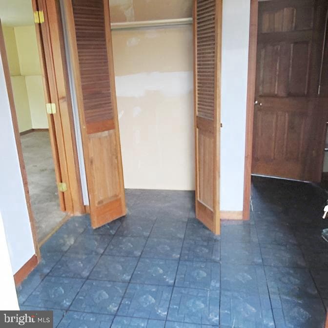 718 Mayo Road photo 17