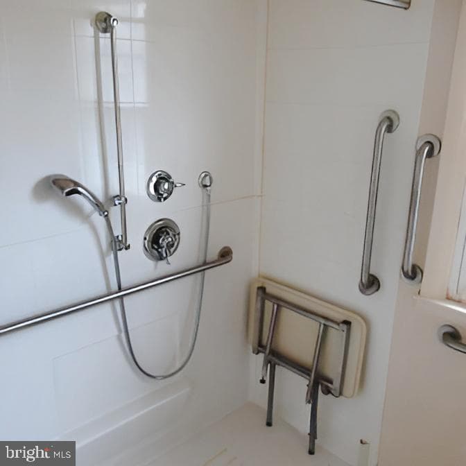 718 Mayo Road photo 38