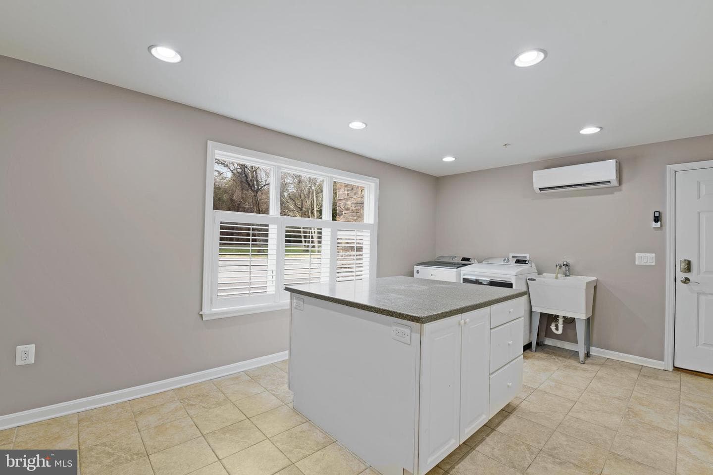 7715 Paradise Beach Road photo 27