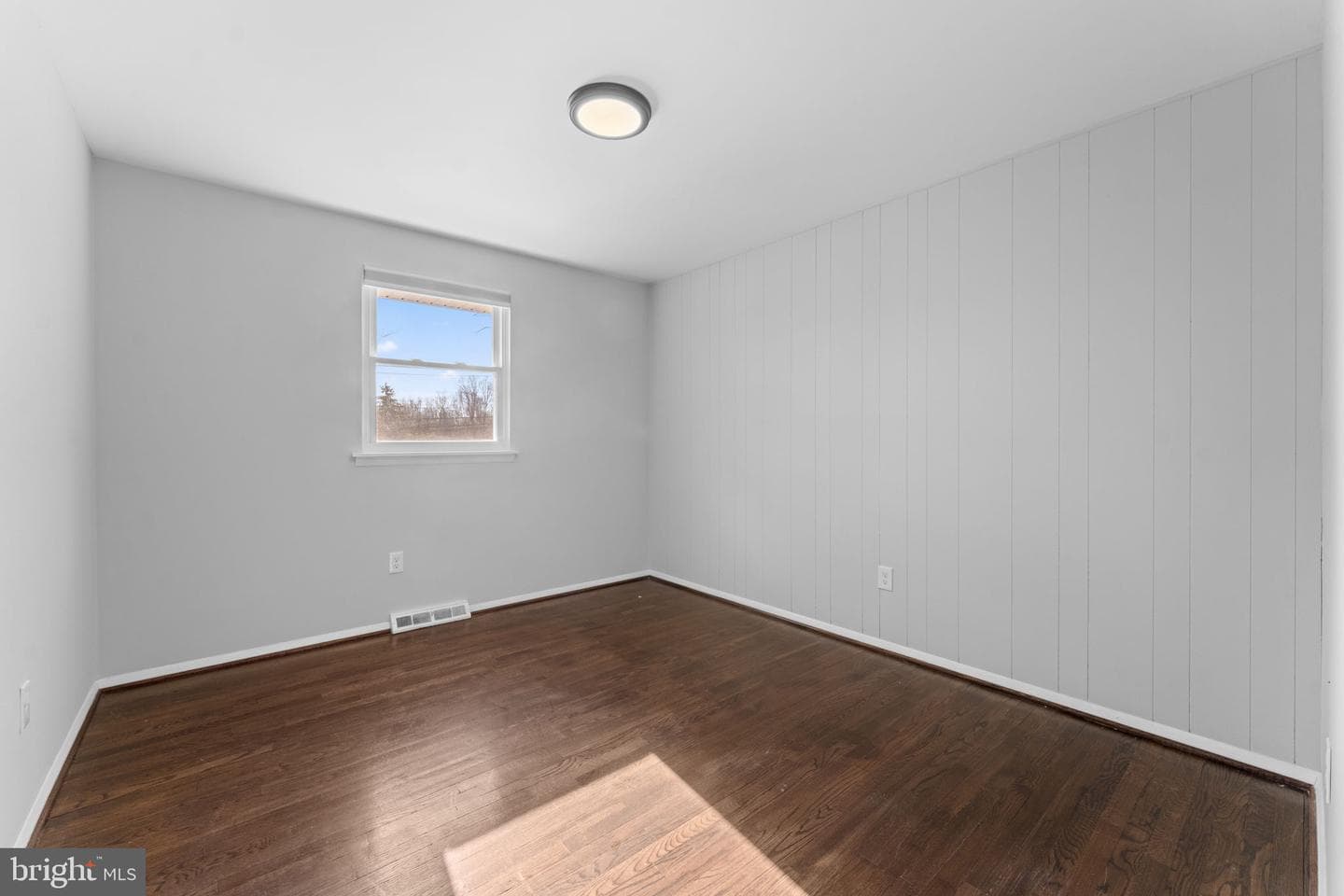876 Shore Acres Road photo 23