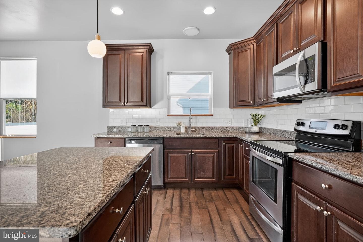 1805 Sara Avenue photo 17