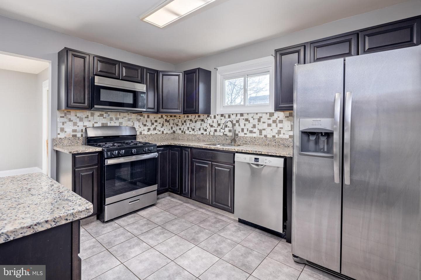 34 Elm Drive photo 8