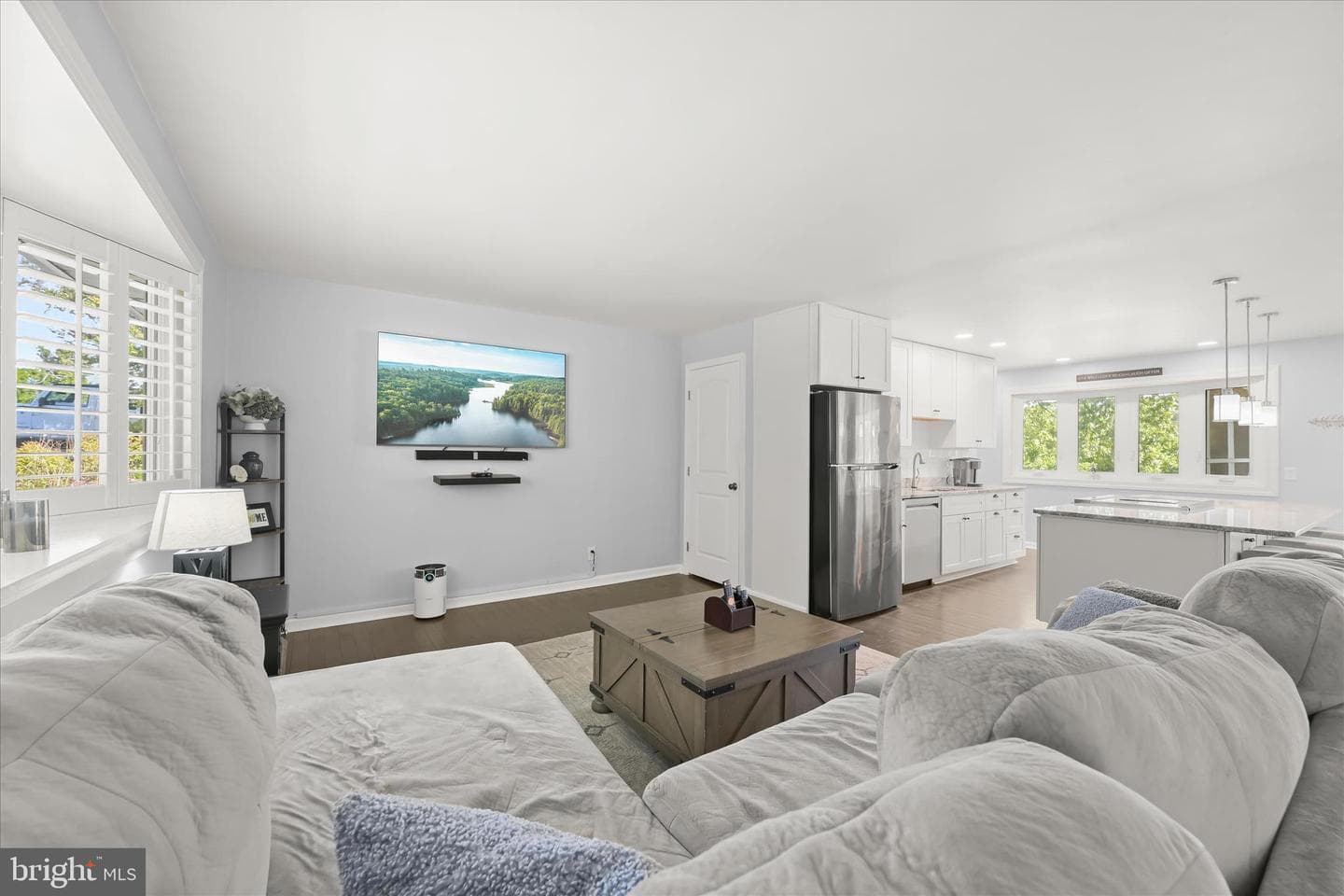1602 Wall Drive photo 4