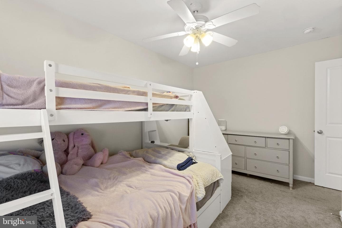 1635 Fairhill Drive photo 23