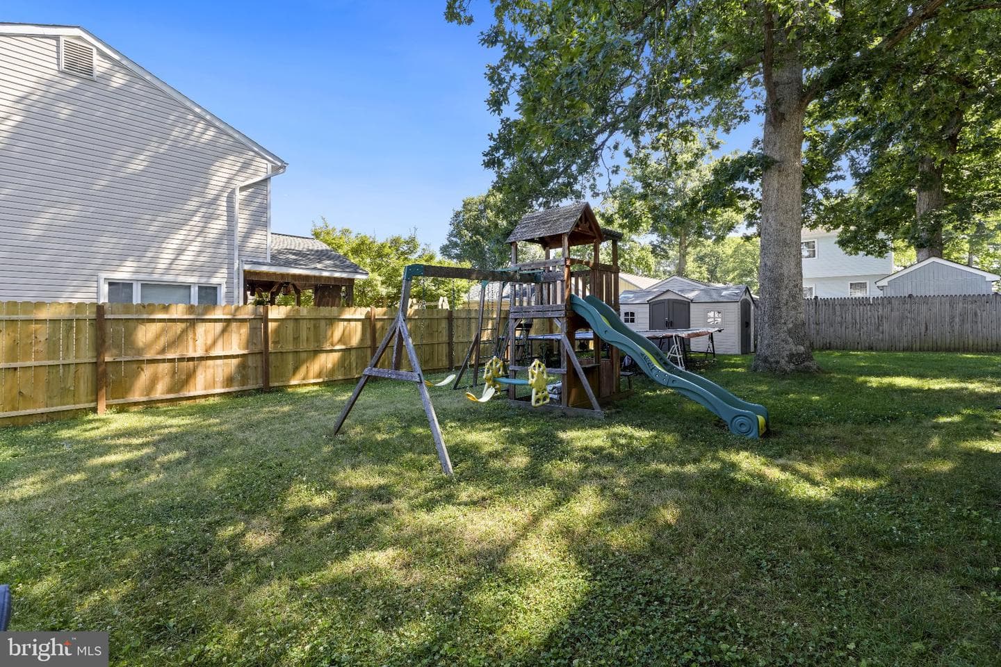 1635 Fairhill Drive photo 35