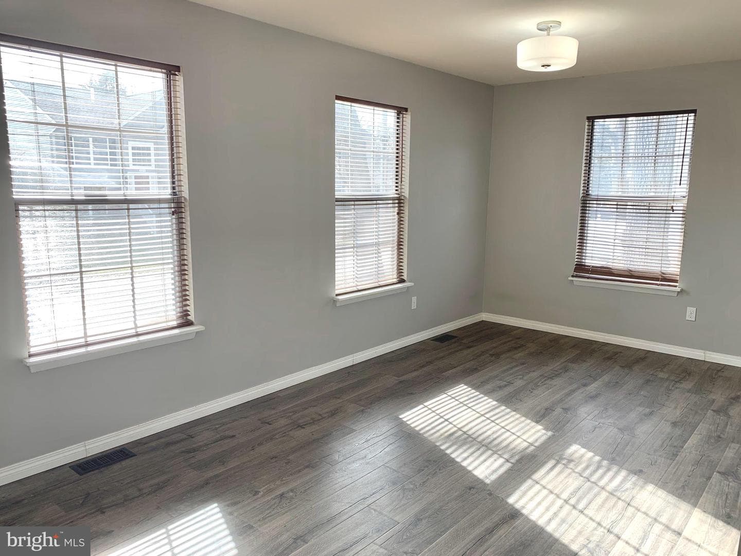 808 207th Street photo 5