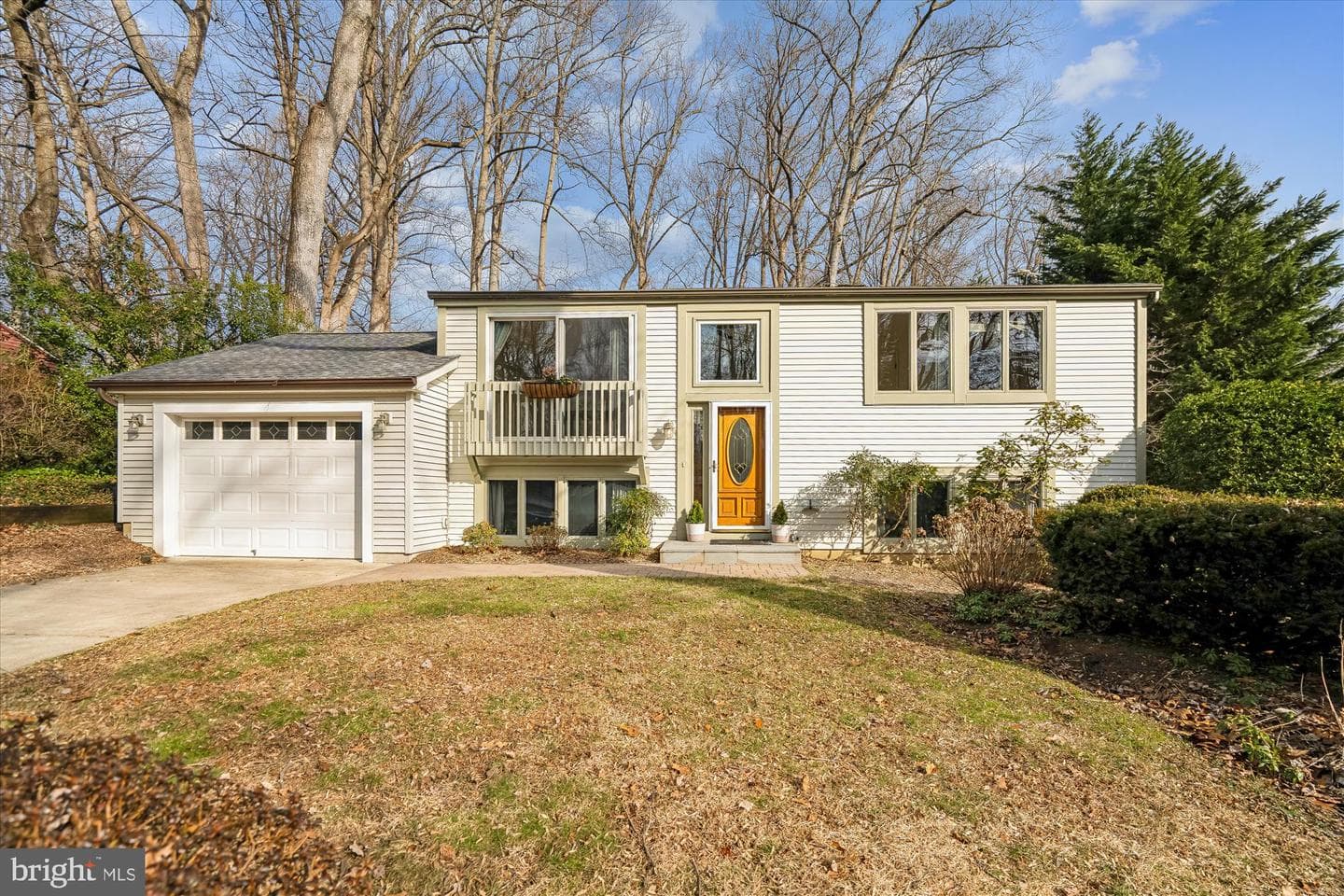1241 Tamarack Trail photo 1