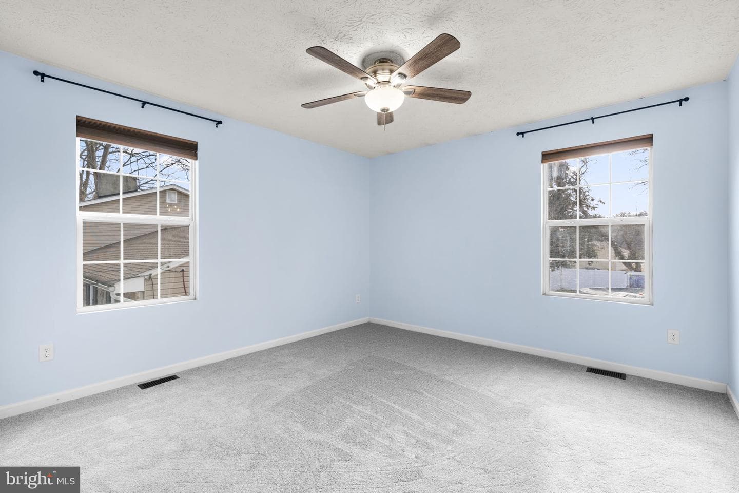 1821 Division Road photo 13