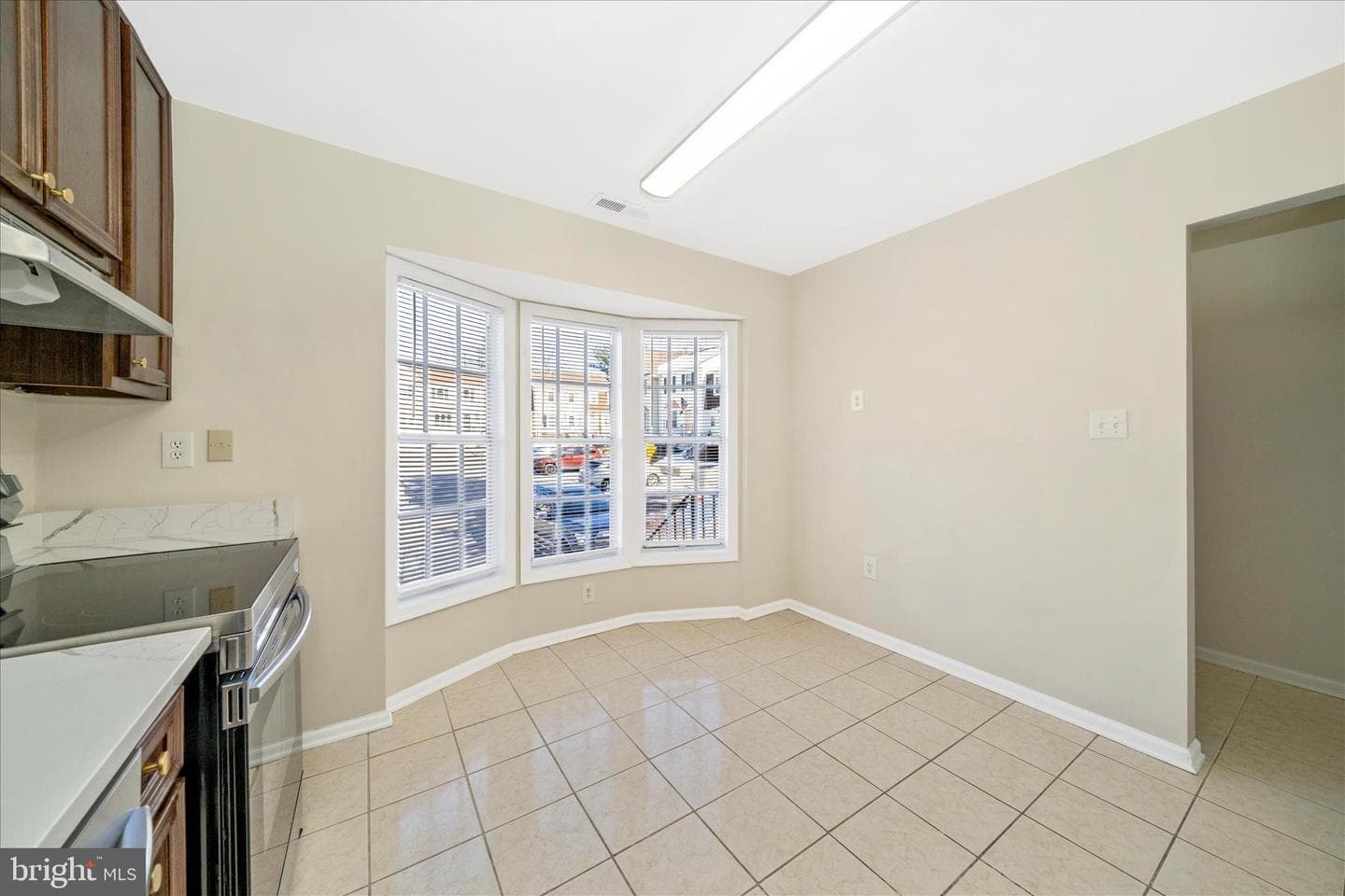 1483 Chatham Court #64xa photo 8